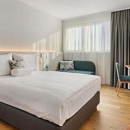 Styles Hotel Karlsruhe Messe Rheinstetten Exterior foto