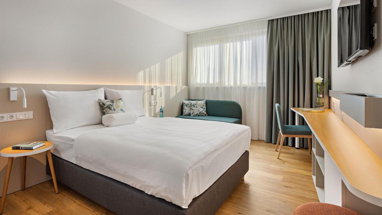 Styles Hotel Karlsruhe Messe Rheinstetten Exterior foto