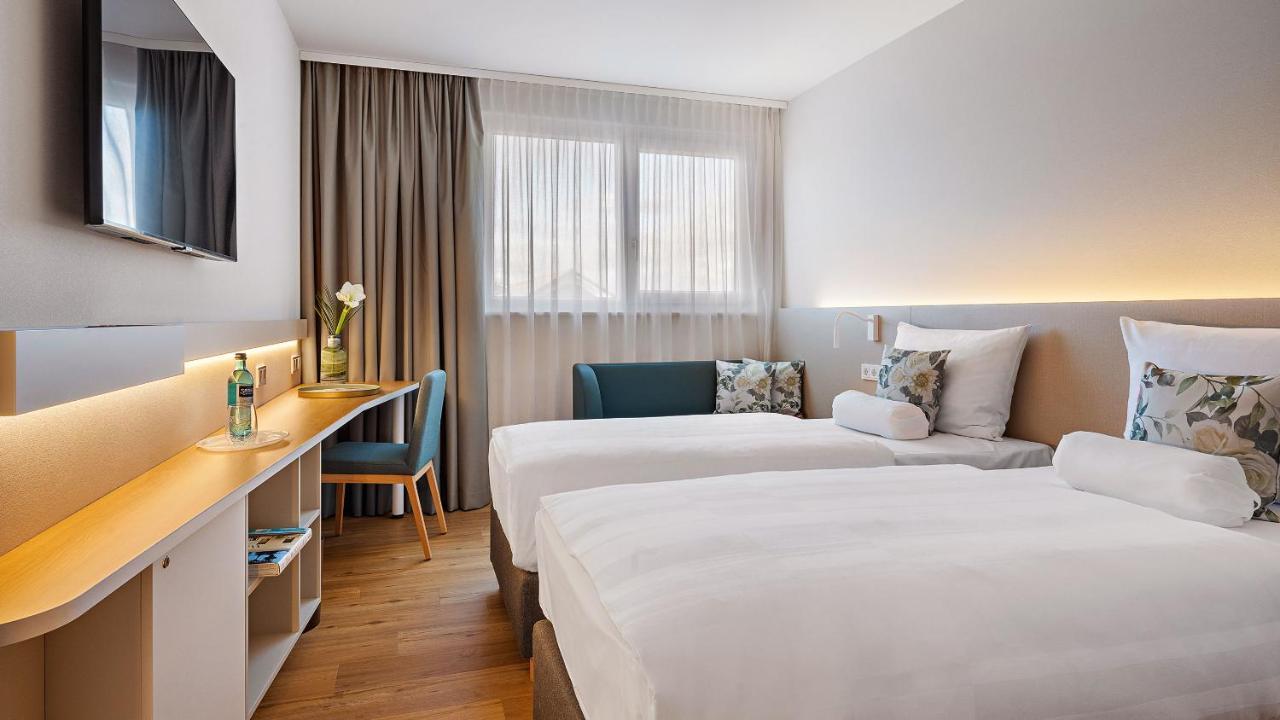 Styles Hotel Karlsruhe Messe Rheinstetten Exterior foto